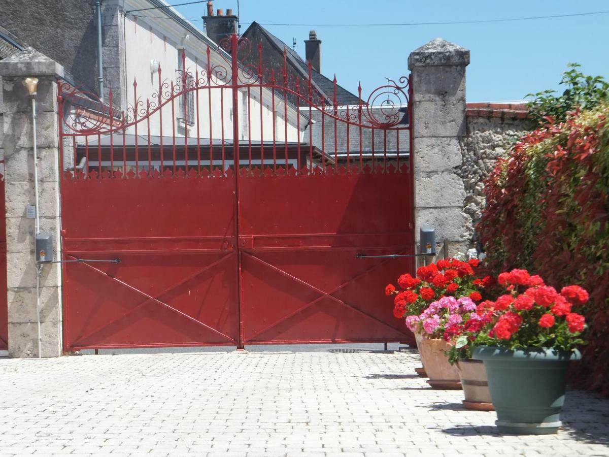 Les 4 Vents Hotel Vineuil  Kültér fotó